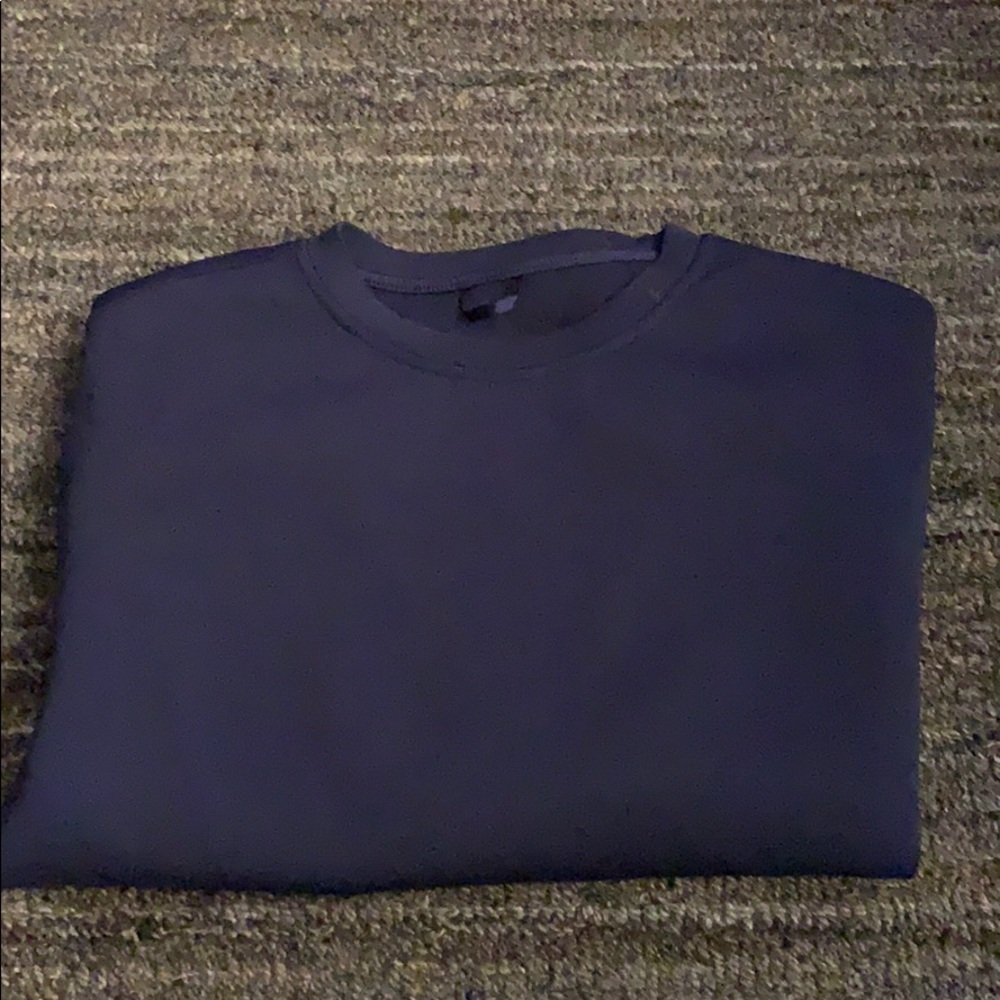 Athletic blue lulu lemon sweatshirt